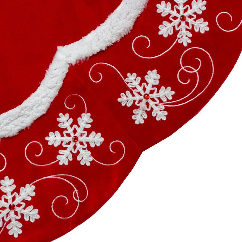 48-Inch Velvet Red and White Snowflake Scallop Christmas Tree Skirt - 48"