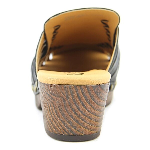 korks mules