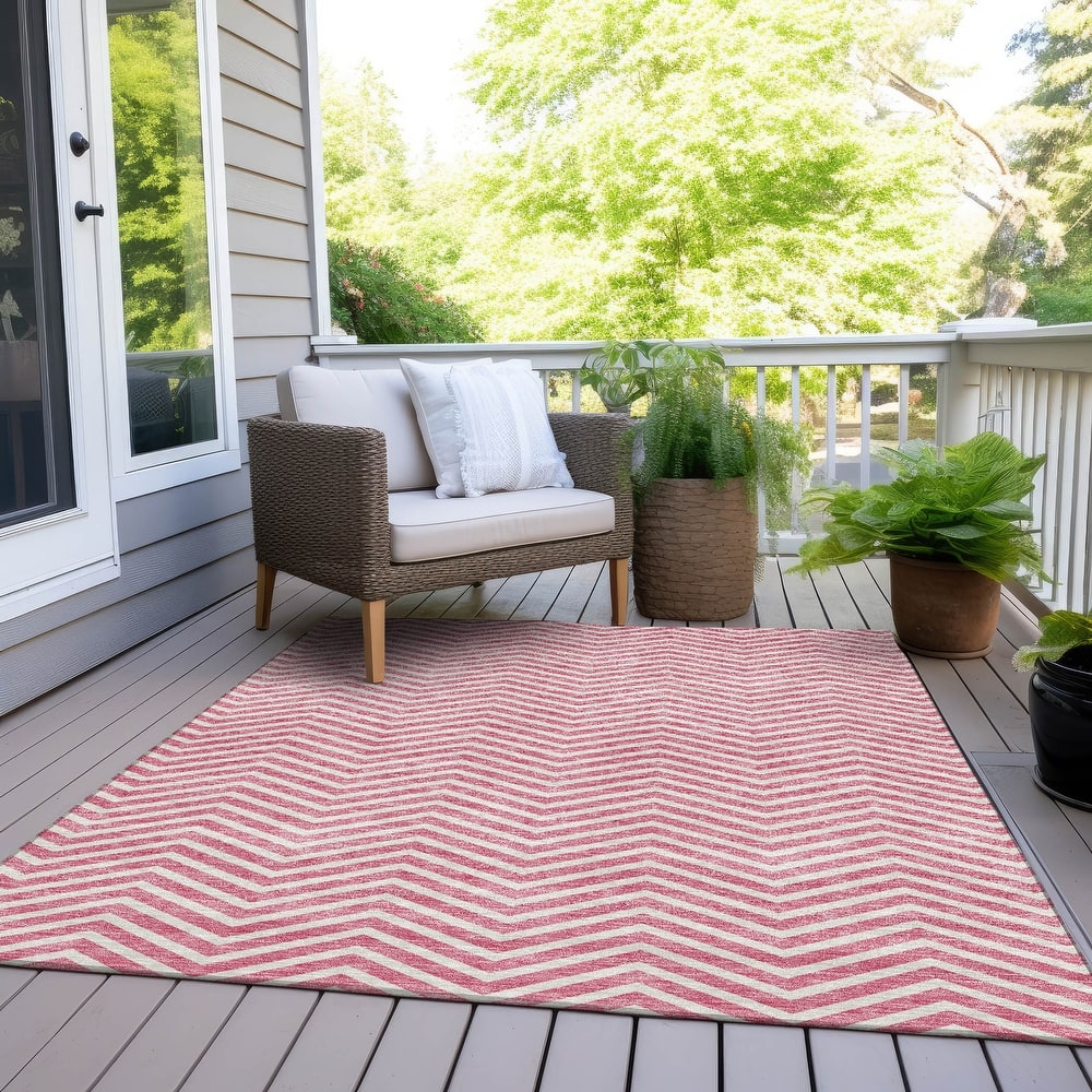 Machine Washable Indoor/ Outdoor Chantille Chevron Stripe Rug