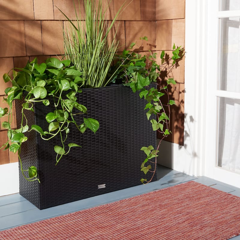 SAFAVIEH Outdoor Living Rita Flower Rack - 32.2" W x 11.02" L x 24.8" H - Black