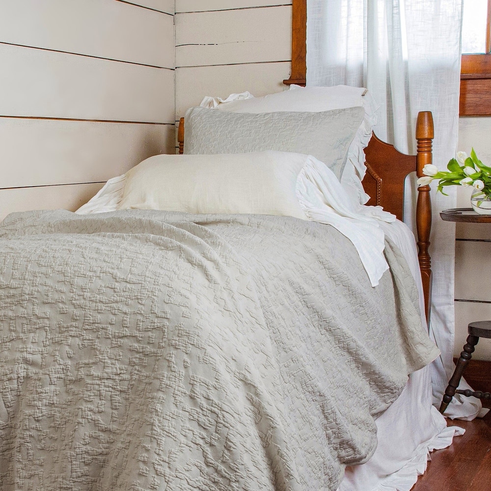 HiEnd Accents Porto Matelassé Textured 3 Piece Duvet Cover Set