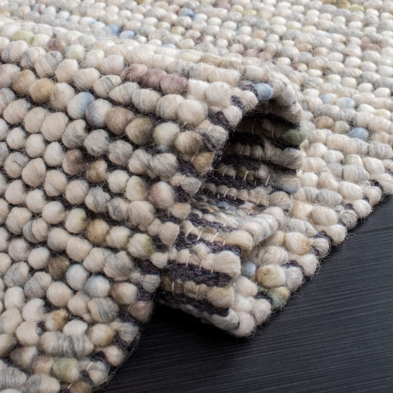 SAFAVIEH Natura Gerta Handmade Wool Area Rug - 6' x 9' - Ivory/Multi