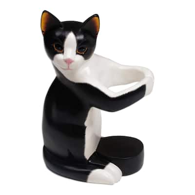 Handmade Kitty Clasp Wood wine bottle holder (Indonesia)
