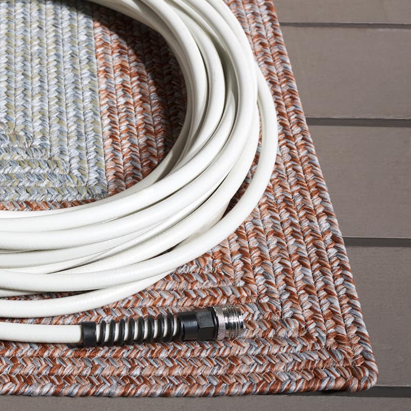 SAFAVIEH Handmade Braided Ecenur Indoor/Outdoor Machine Washable Rug