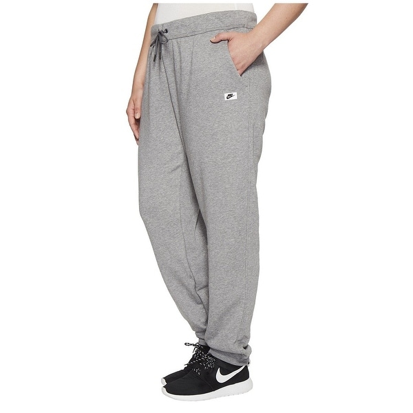 nike women sweats