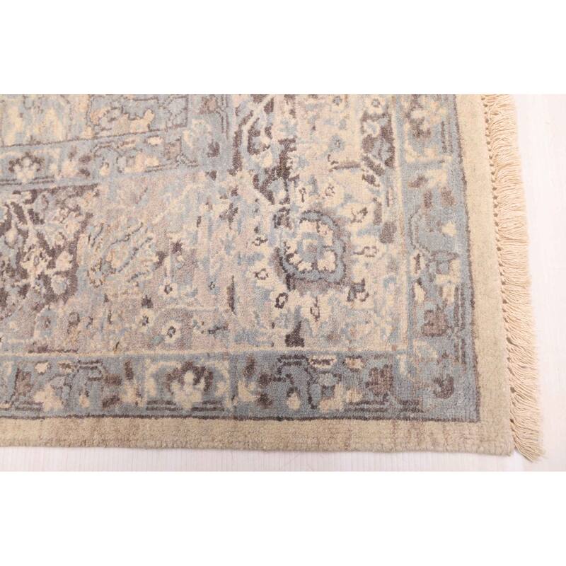 ECARPETGALLERY Hand-knotted Jamshidpour Ivory, Light Blue Wool Rug - 6'1 x 8'9