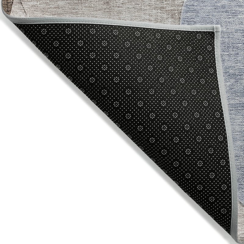 Machine Washable Indoor/ Outdoor Contemporary Deco Chantille Rug