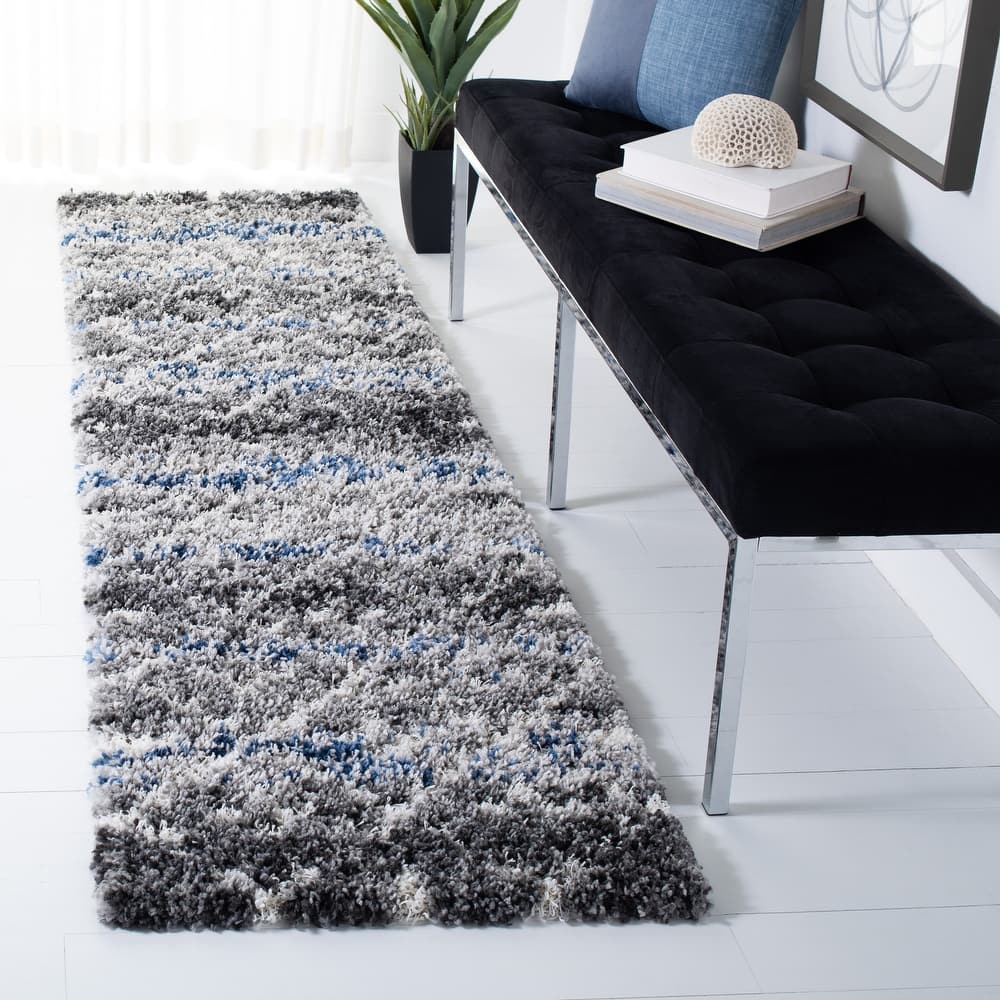 SAFAVIEH Canyon Shag Alexis Flokati Rug - 2'2" x