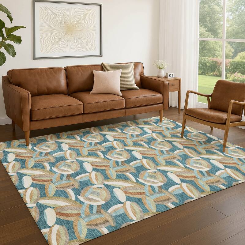 Machine Washable Indoor/ Outdoor Modern Heli Chantille Rug