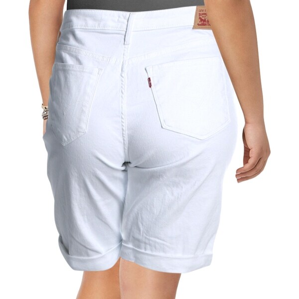 white levi bermuda shorts