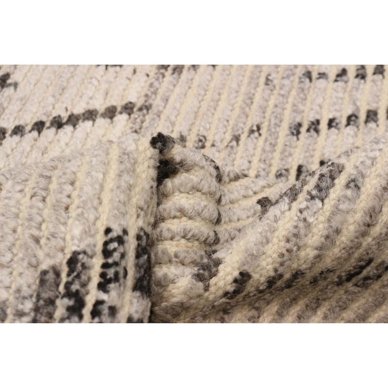 ECARPETGALLERY Hand-knotted Tangier Light Grey Wool Rug - 5'0 x 8'2