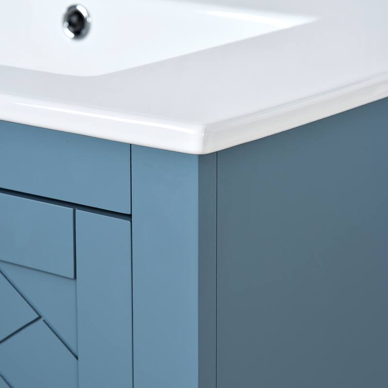 GDFStudio - Montvale Modern Freestanding Bathroom Vanity with Ceramic Sink and 3 Storage Drawers & Soft Closing Doors - 30'W