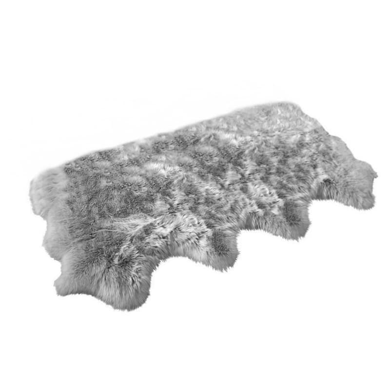 Highland Select Natural Long Wool Sheepskin 4 Pelt Shag Rug - 3' x 6'8"