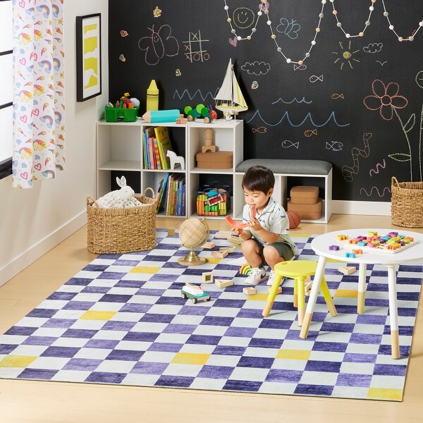 TOWN & COUNTRY PLAY Niko Checkmate Kids Plush Washable Area Rug