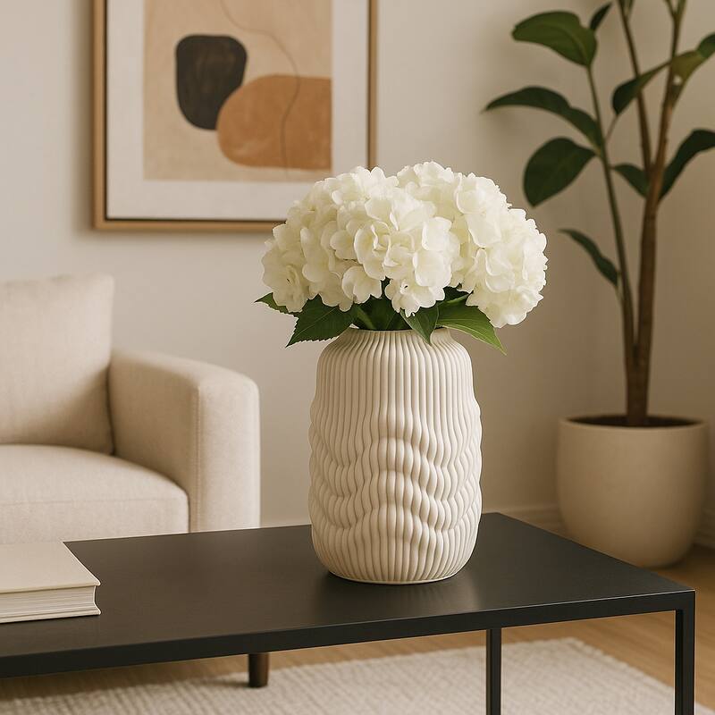 Porcelain 3D Printed Textured Vase - Ivory/Beige