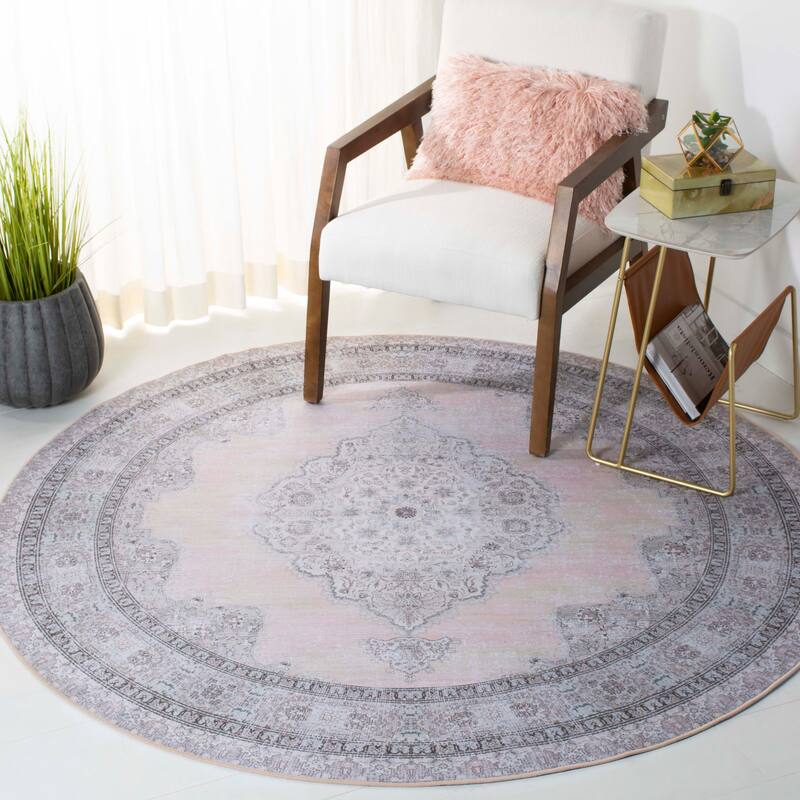 SAFAVIEH Tucson Machine Washable Slip Resistant Eleanore Oriental Medallion