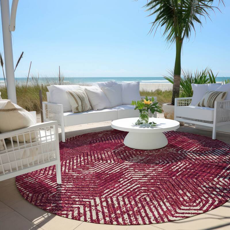 Machine Washable Indoor/ Outdoor Chantille Contemporary Maze Rug - Burgundy - 8' x 8'