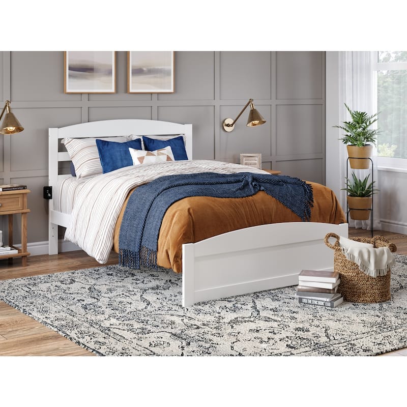 Queen Platform Bed with Footboard & Charging Station - White Finish