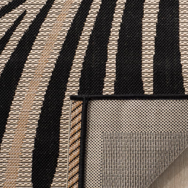Martha Stewart by SAFAVIEH Tropic Palm Indoor/ Outdoor Waterproof Rug