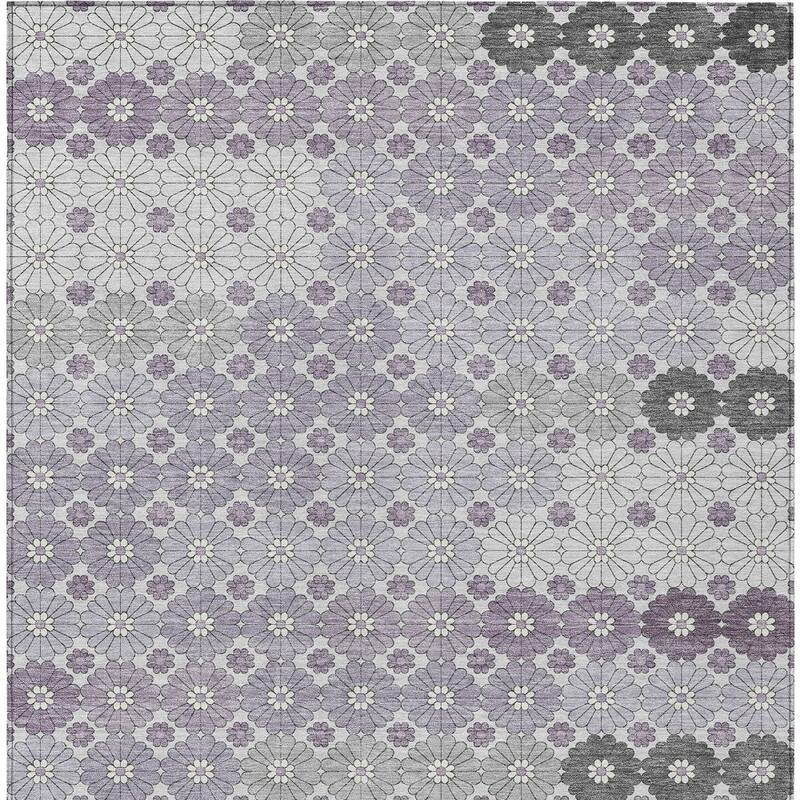HomeRoots Floral Modern Rectangle Outdoor Rug