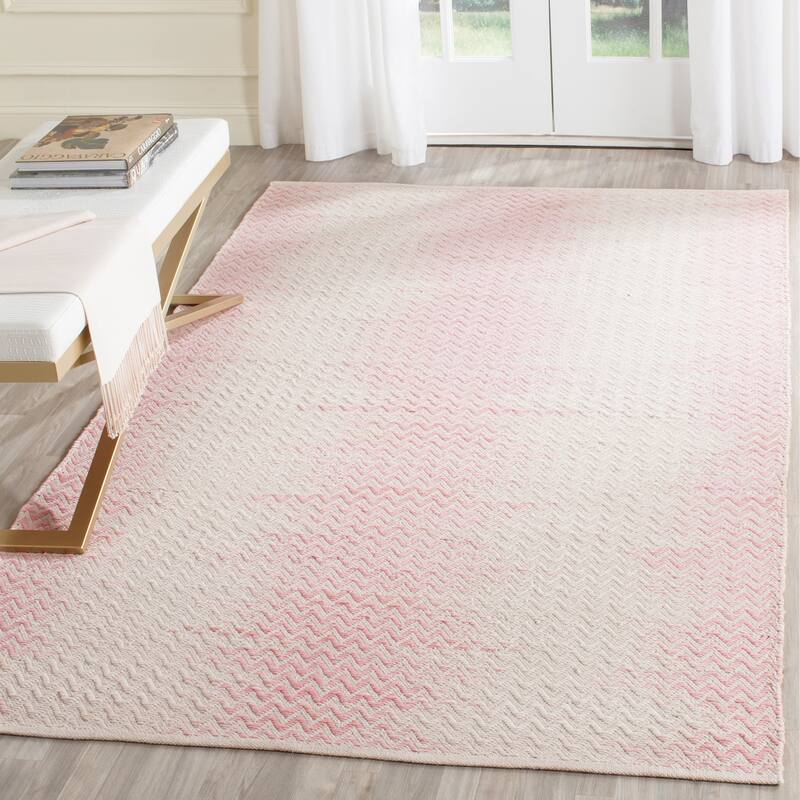 SAFAVIEH Handmade Flatweave Kilim Eszter Cotton Rug - 5' x 8' - Light Pink/Ivory
