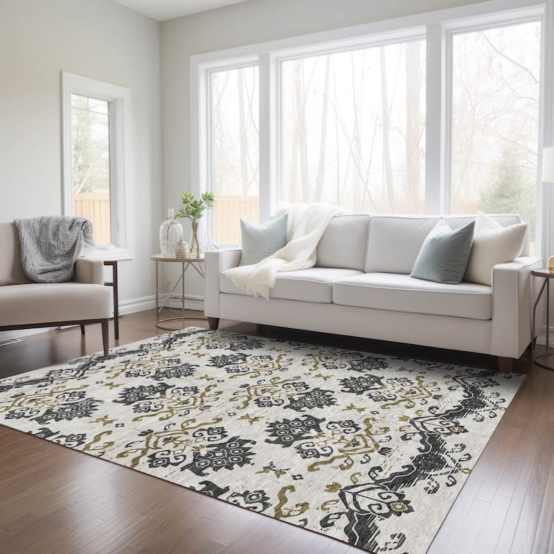 Machine Washable Indoor/ Outdoor Chantille Damask Medallion Rug
