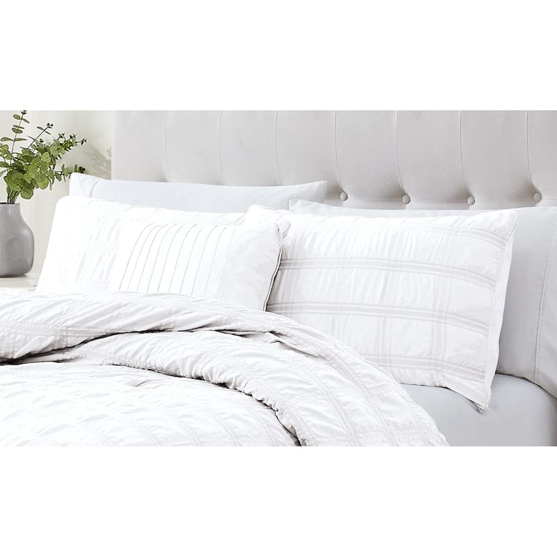 Eliza Seersucker Comforter Set