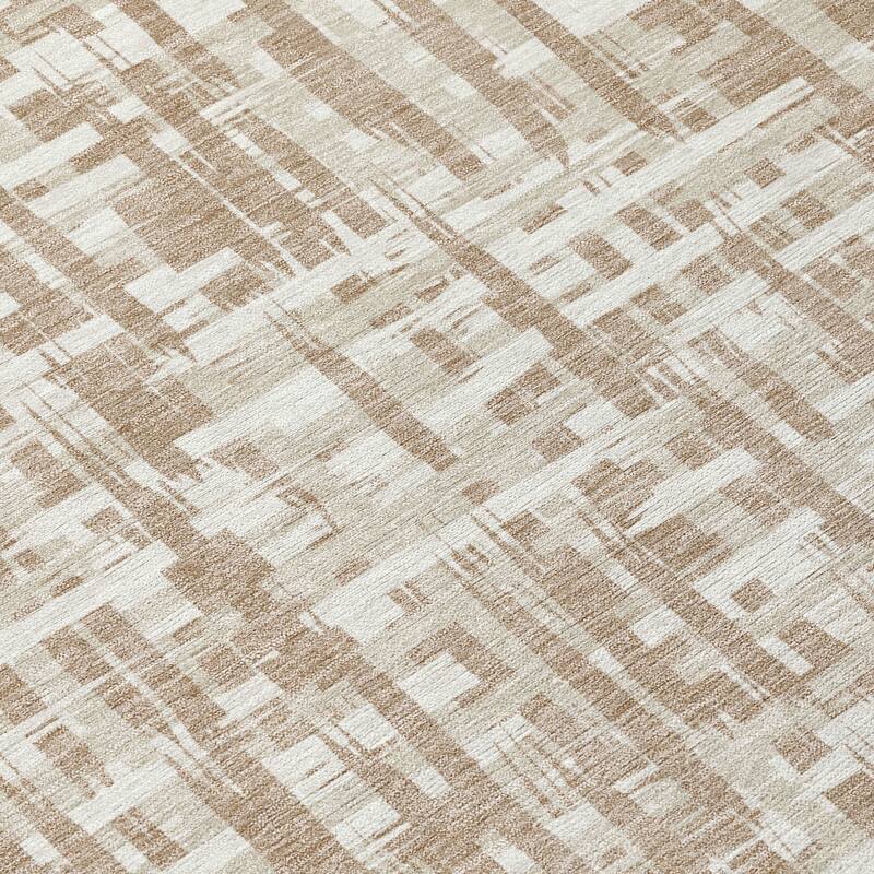Machine Washable Indoor/ Outdoor Modern Crosshatch Chantille Rug