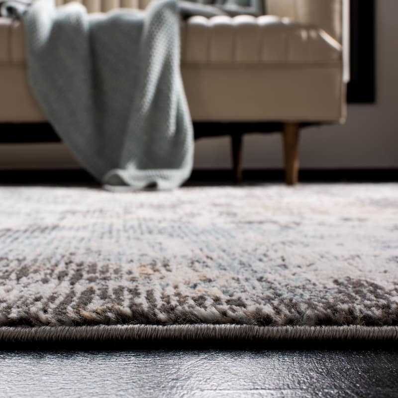 SAFAVIEH Shivan Magnisina Vintage Abstract Rug
