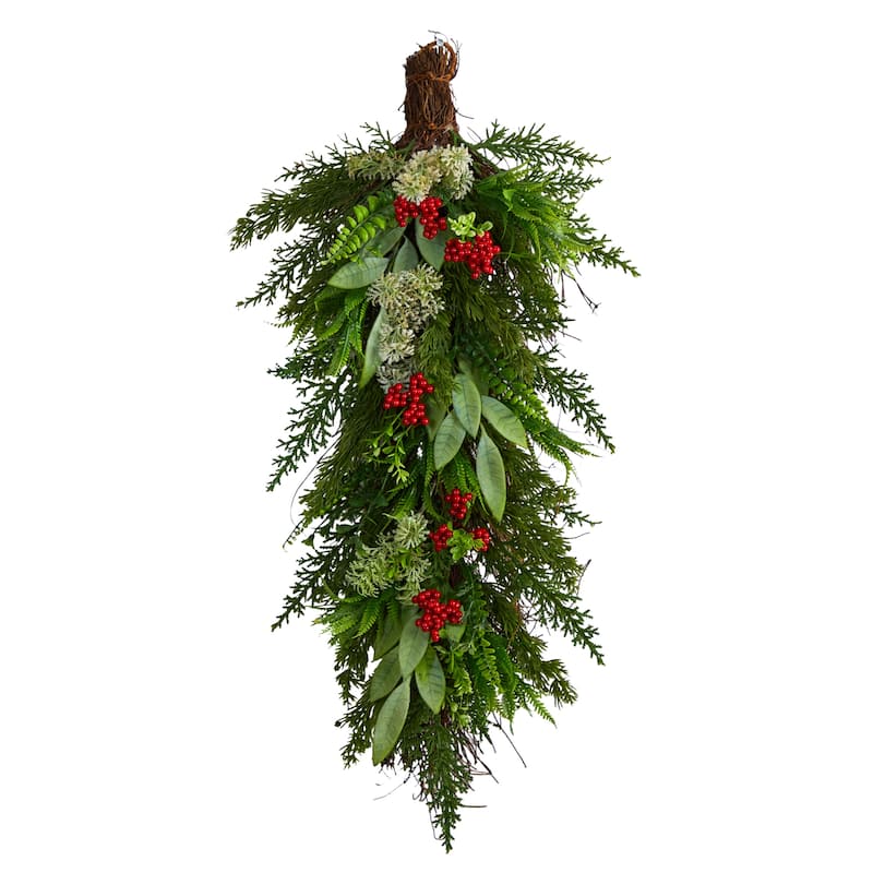 30" Cedar and Berry Artificial Christmas Swag - Green - 30