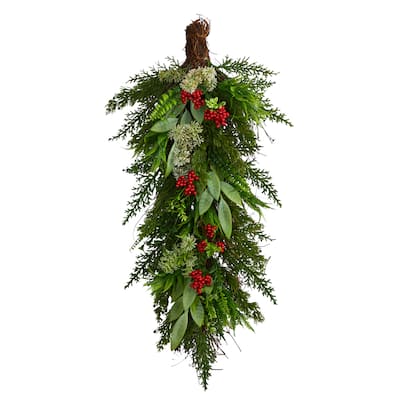 30" Cedar and Berry Artificial Christmas Swag - Green - 30