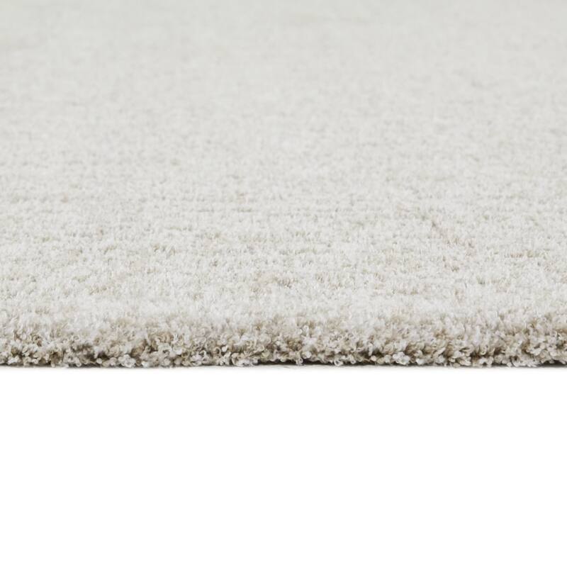 Pelias Modern Dots Area Rug