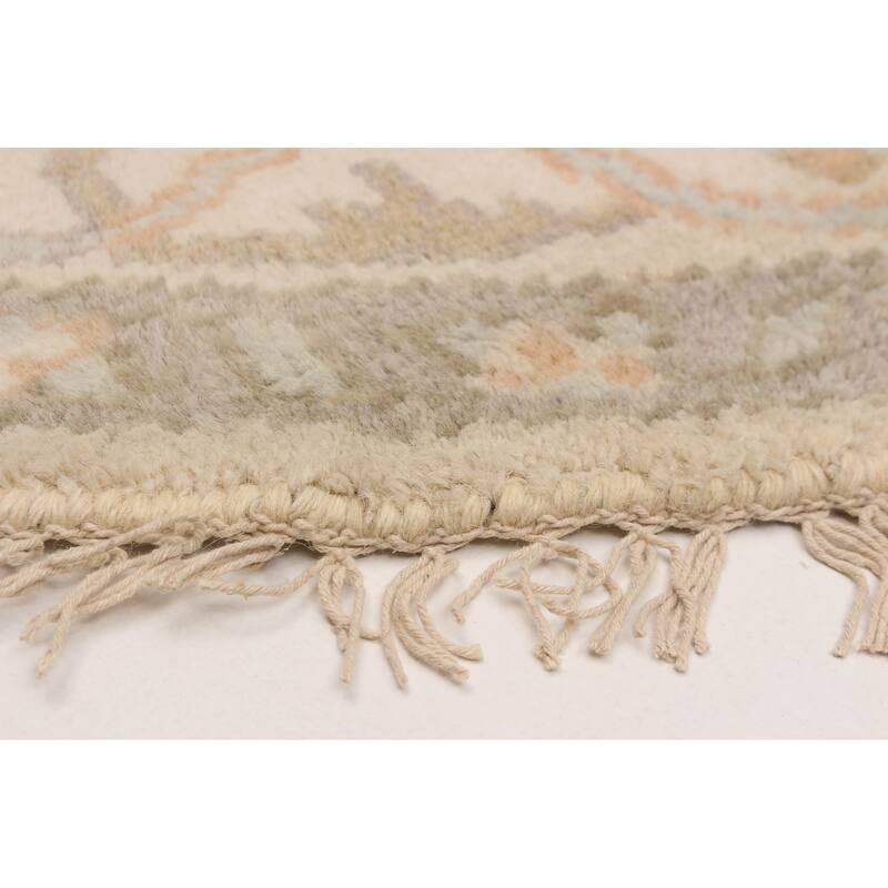 ECARPETGALLERY Hand-knotted Royal Oushak Ivory Wool Rug - 5'9 x 5'9