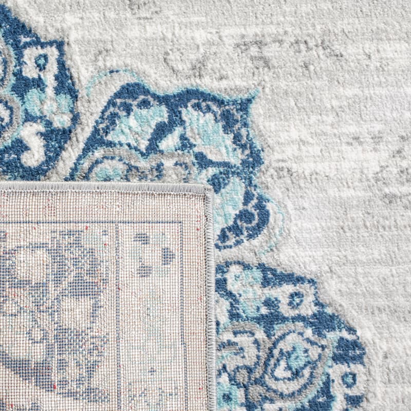 SAFAVIEH Brentwood Nigyar Oriental Medallion Rug - Navy/Light Grey - 5' 3" x 7' 6"