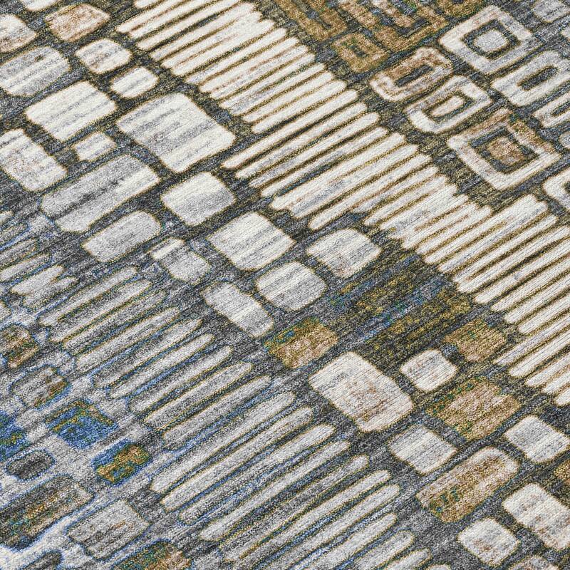 Machine Washable Indoor/ Outdoor Geo Mosaic Chantille Rug