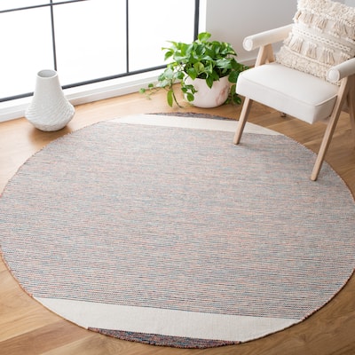 SAFAVIEH Handmade Montauk Viktorien Boho Cotton Fringe Rug