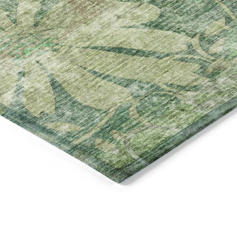Machine Washable Indoor/ Outdoor Modern Floral Chantille Rug