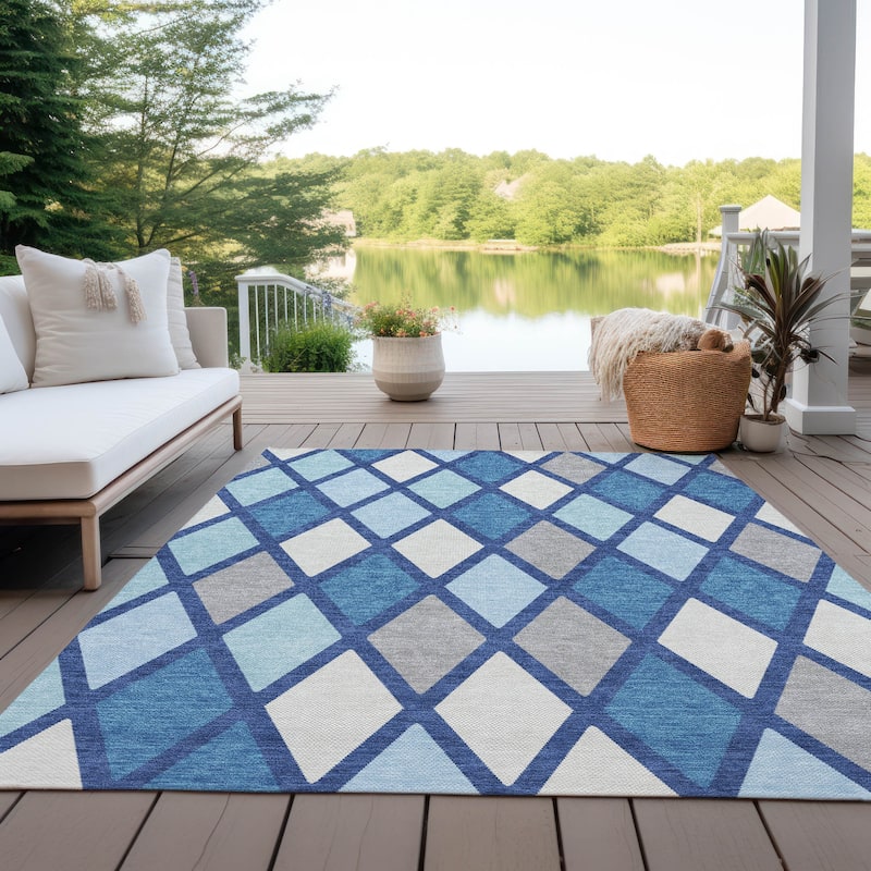 Machine Washable Indoor/ Outdoor Chantille Prism Diamond Rug - Navy - 9' x 12'