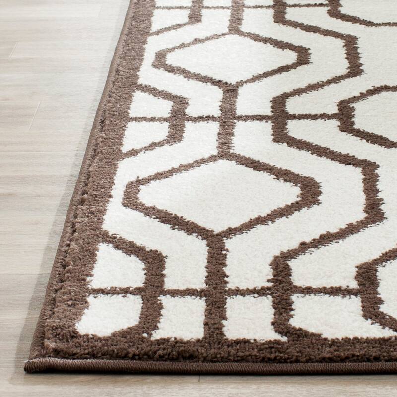 SAFAVIEH, Amherst Mounah Modern Rug
