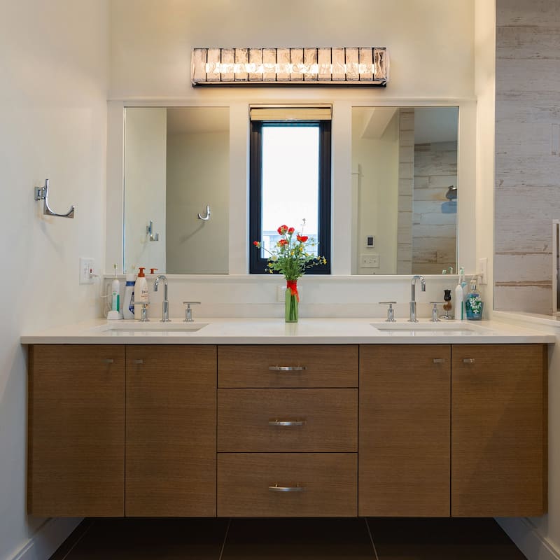 Modern Linear LED Wall Sconce with White Cloud Glass - W24.8" × D4.3" × H4.7"