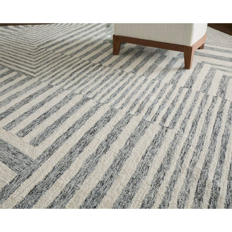 Esser R8A42 Geometric Modern Area Rug