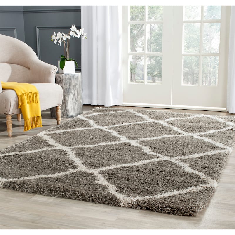 SAFAVIEH Belize Shag Erlgard Rug - 4' x 6' - Grey/Taupe