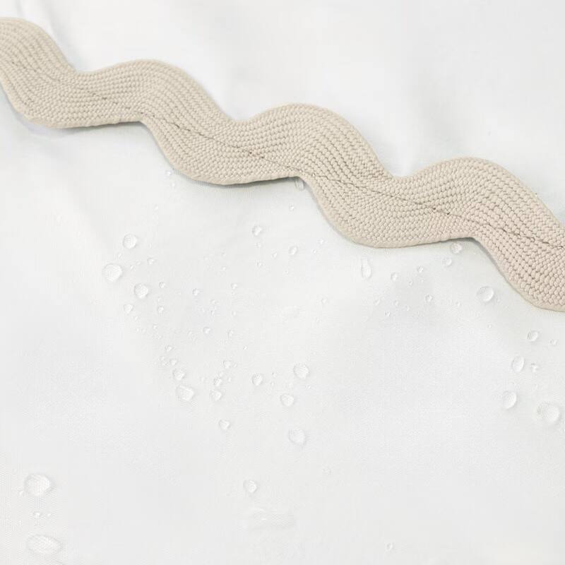 Scalloped Fabric Shower Curtain