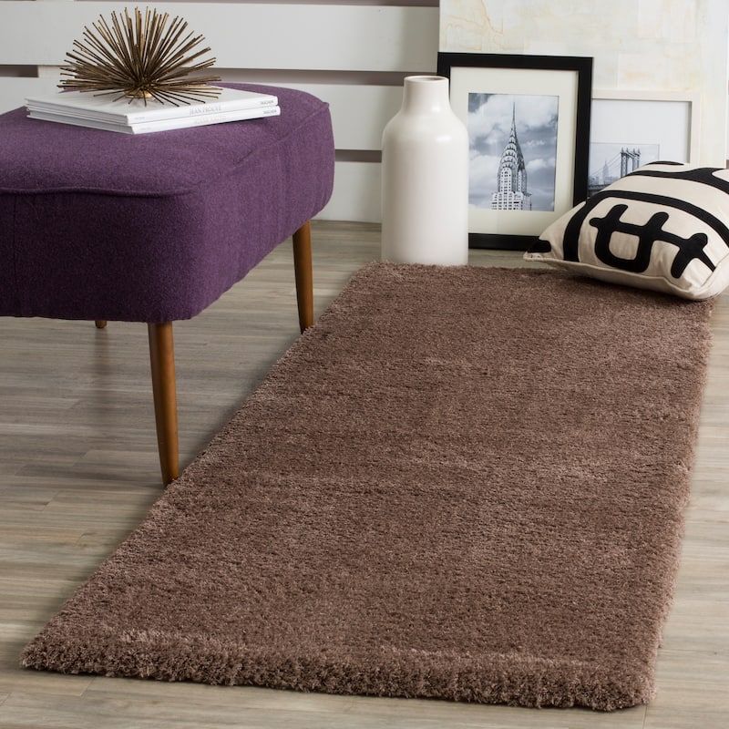 SAFAVIEH Velvet Shag Eusebia Solid Polyester Rug