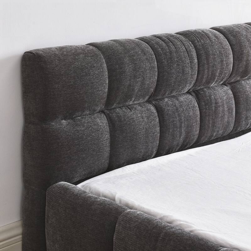 Chenille Fabric Grounded Queen Size Platform Bed with Headboard and Solid Frame