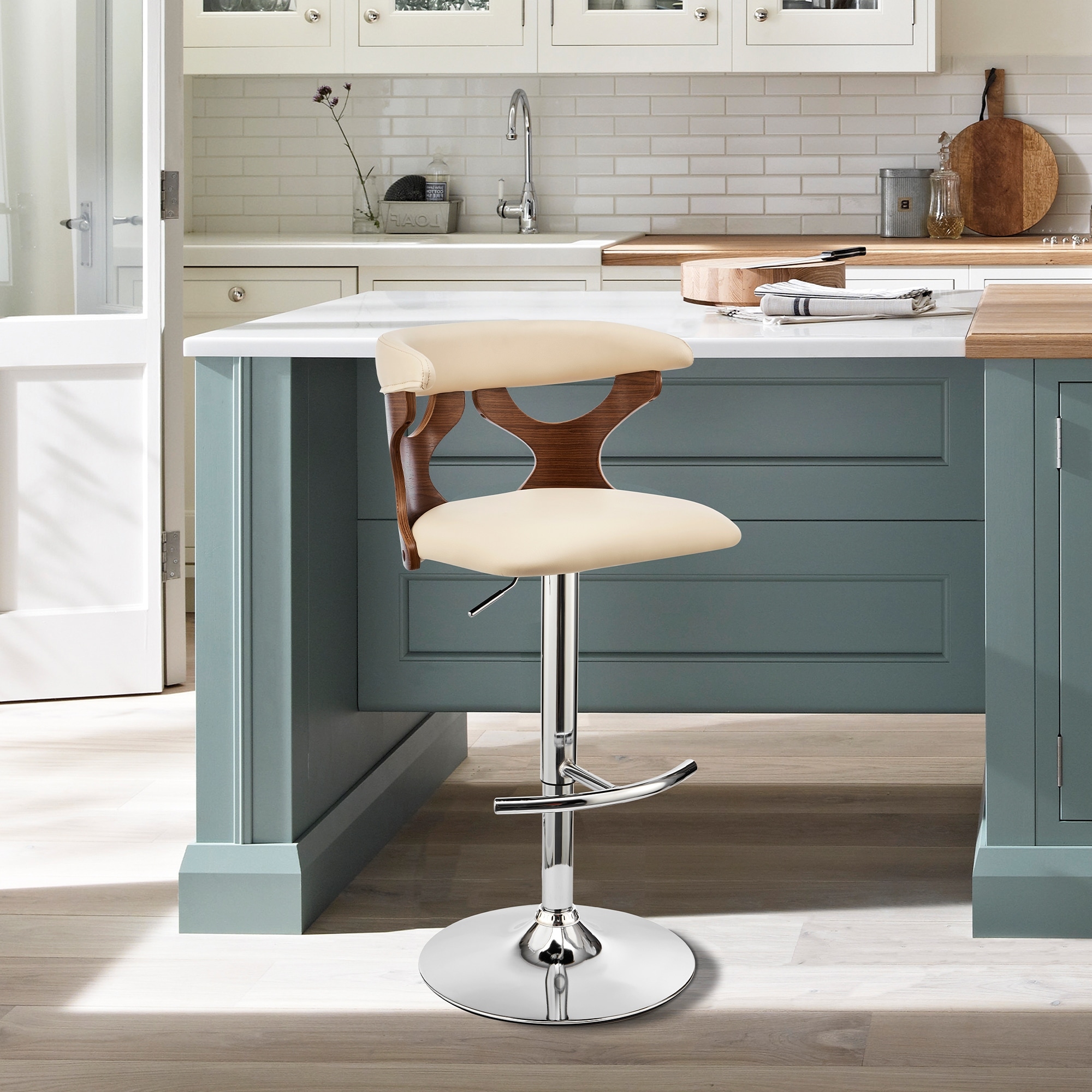 Breakfast bar stools b store