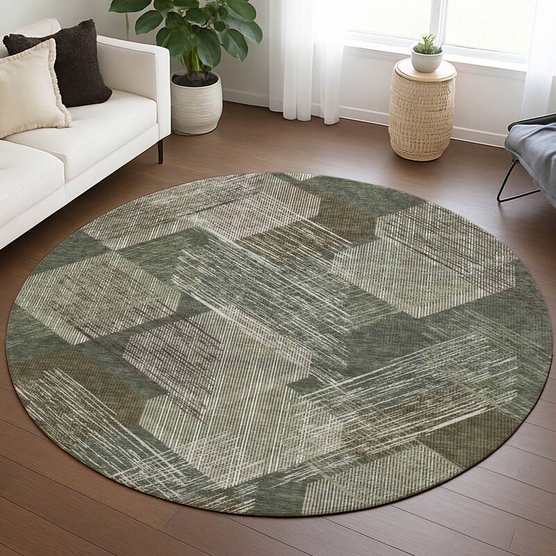 Machine Washable Indoor/ Outdoor Modern Hotchkiss Chantille Rug