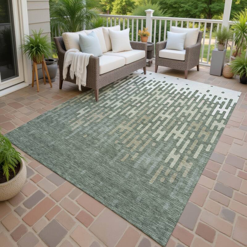 Machine Washable Indoor/ Outdoor Modern Kingman Chantille Rug - Basil - 8' x 10'