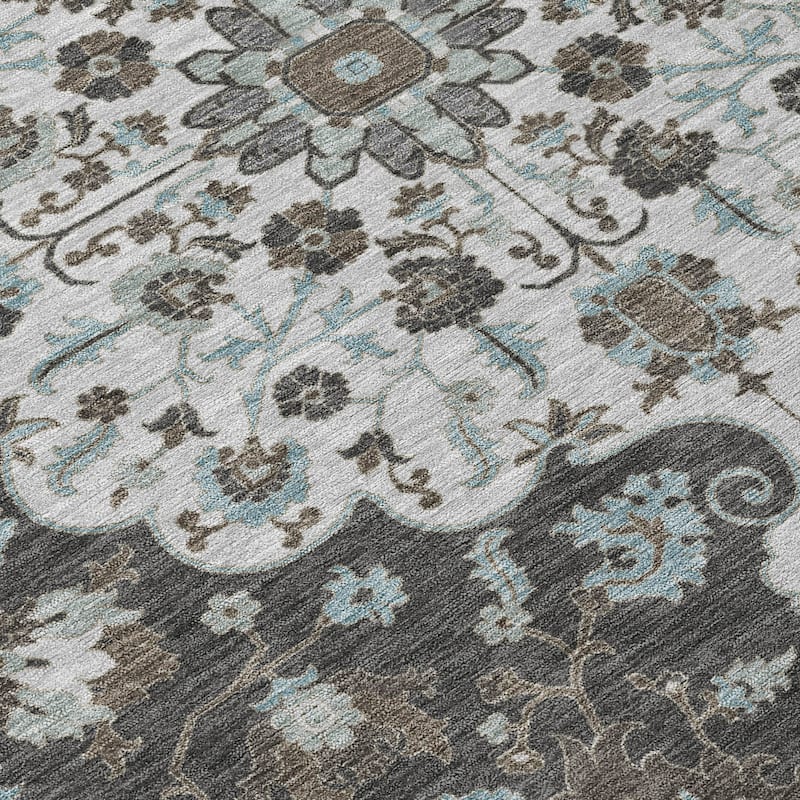 Machine Washable Indoor/ Outdoor Traditional Savannah Chantille Rug