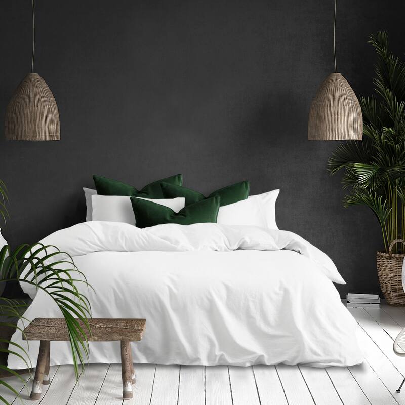 Shadevale White Duvet Cover Set